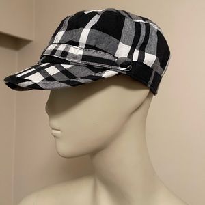 Trendy Black and White Womens Hat